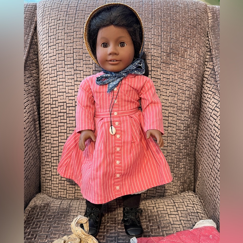 American Girl Doll - Addy
Includes some accessories